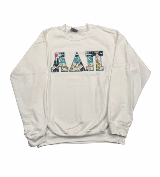 Alpha Delta Pi White Pattern Letter Crewneck Sweatshirt Size L